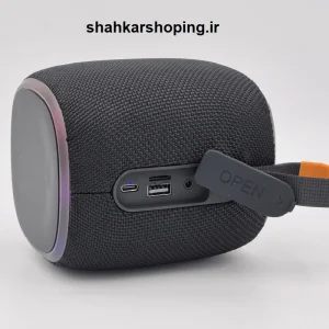نمای بدنه و درگاههای ارتباطی اسپیکر ایلون PS108 شامل USB Type-C و جک ۳.۵ میلیمتری صدا